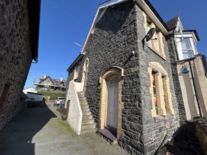 Photo 1- click for photo gallery